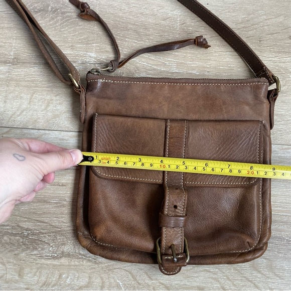 Vintage Roots genuine leather crossbody bag messenger style tribal bag - Picture 13 of 14